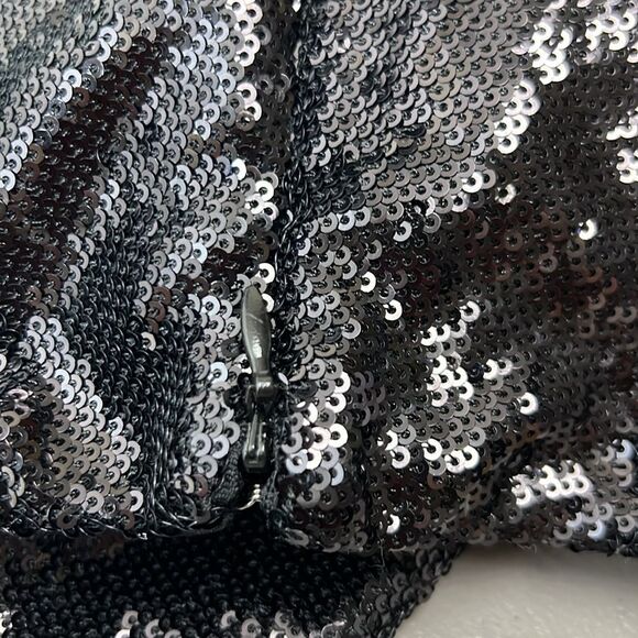 Michael Kors Sequined A-line midi Skirt, Style # MH370AOBS6 NWT size small - Picture 10 of 14